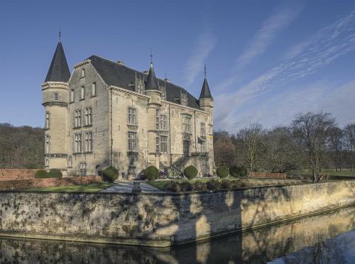 Shutterstock-Kasteel-Oud-Valkenburg